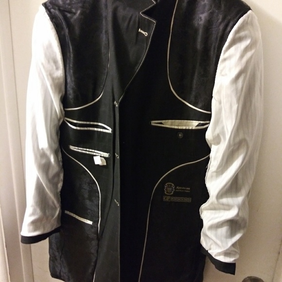 ⭐⭐⭐⬇Men 3pc Suit - Picture 6 of 8